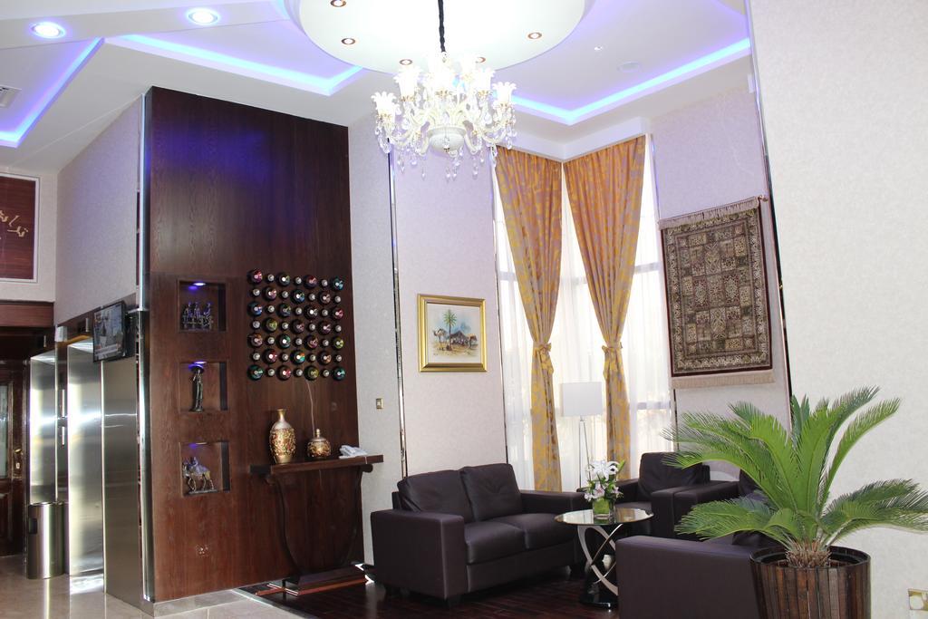 Al Diar Dana Hotel Abu Dhabi Bagian luar foto
